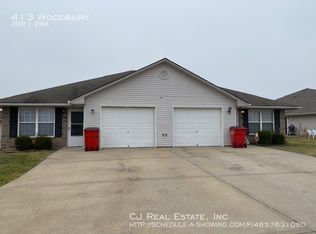 417 Northwest Woodbury Drive